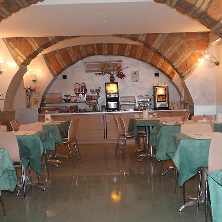 Hotel Dei Mille Rome Extérieur photo